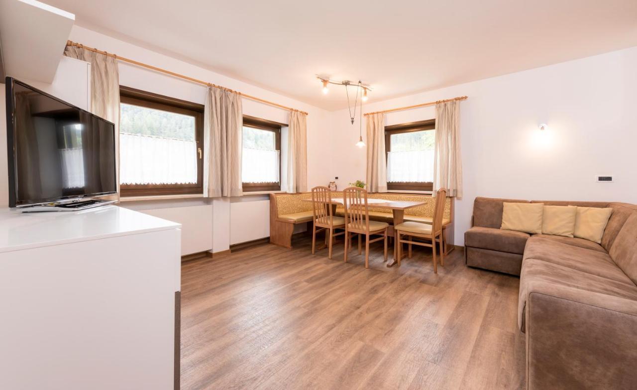 Apartments La Rives Santa Cristina Val Gardena Екстер'єр фото