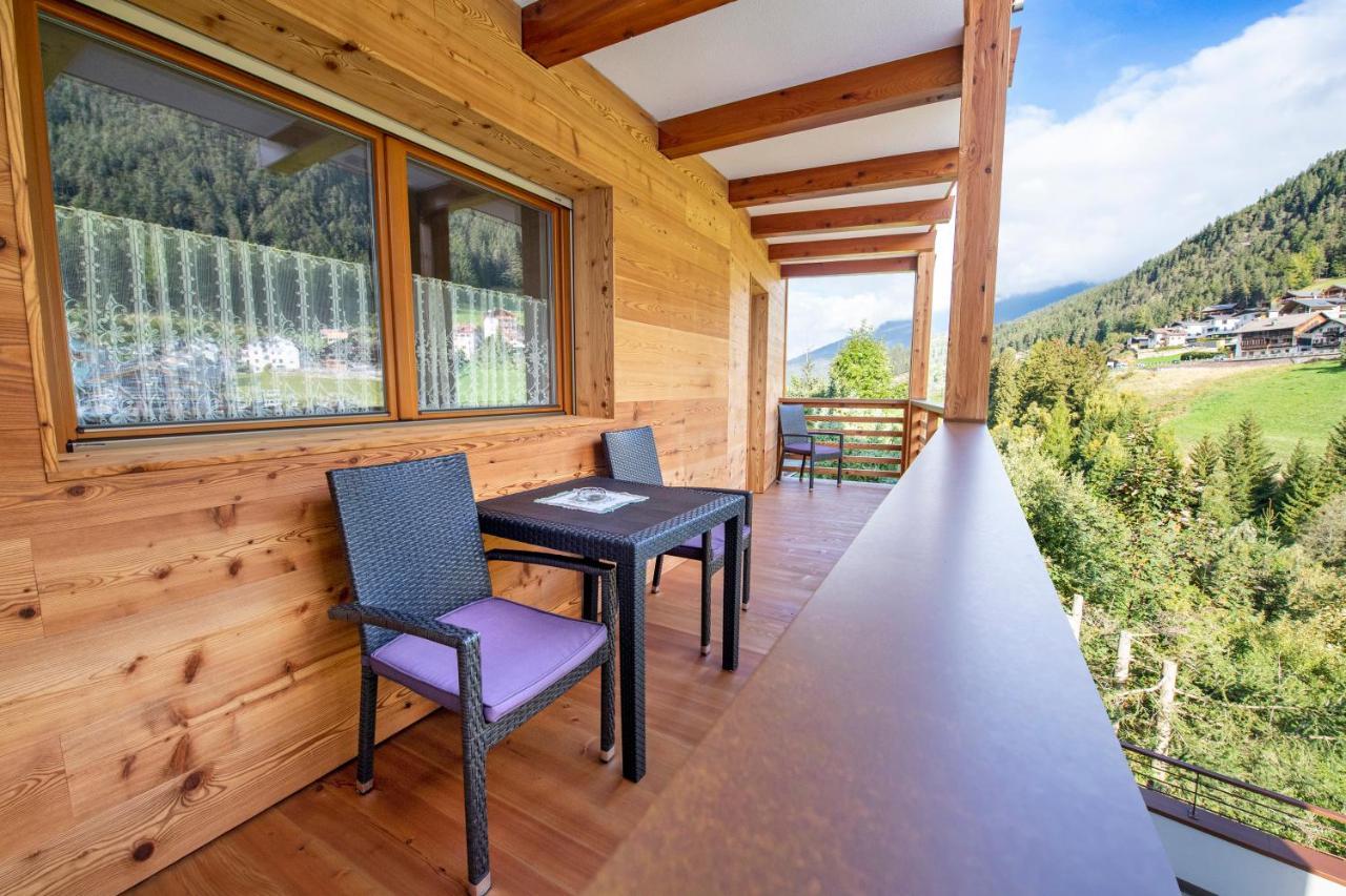 Apartments La Rives Santa Cristina Val Gardena Екстер'єр фото